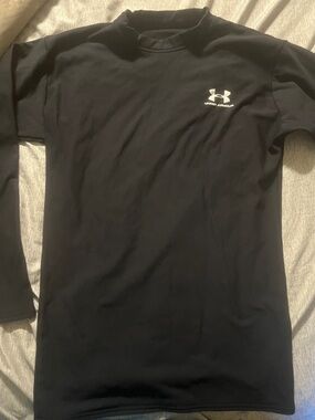 Under Armour fleece lined top